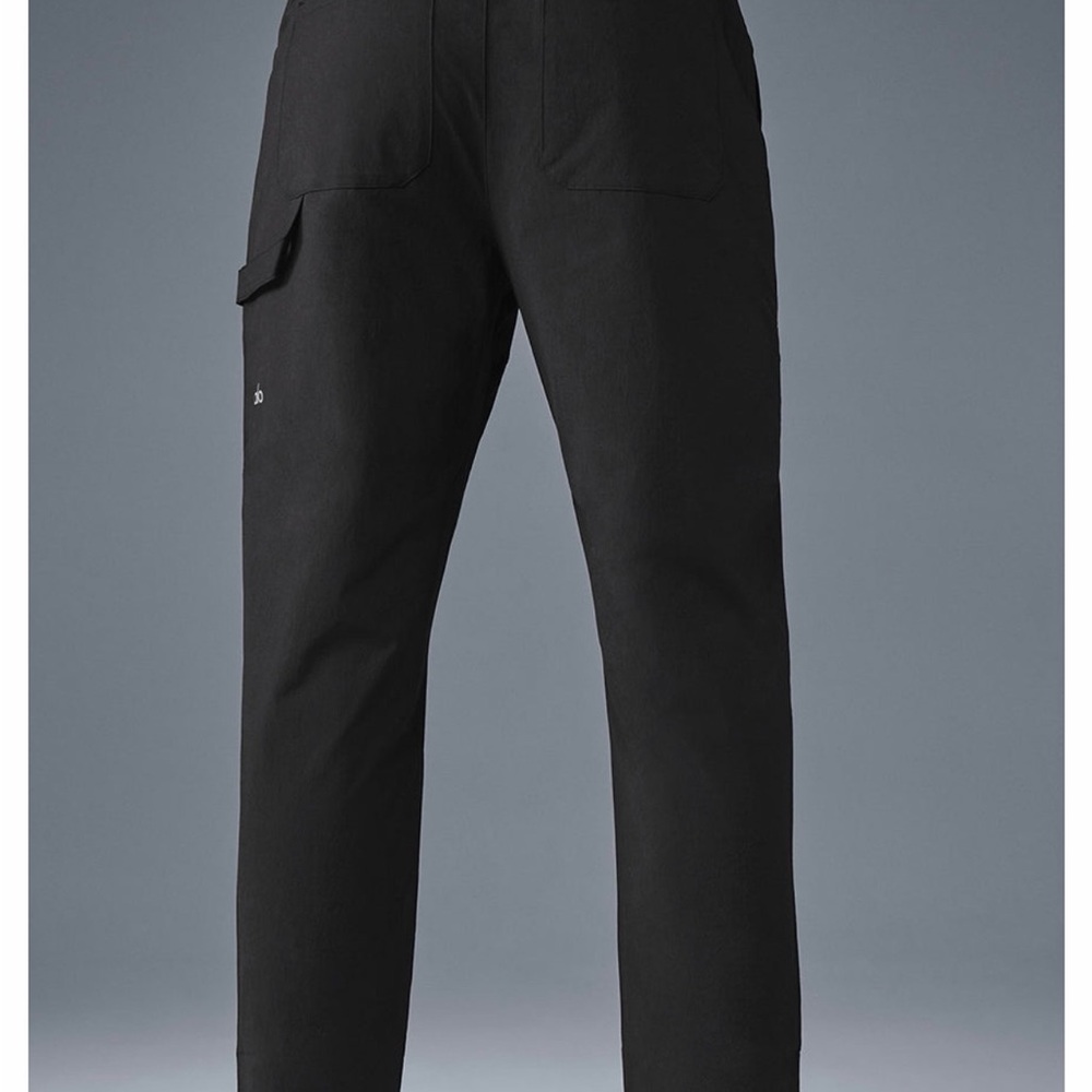 Alo Co-Op Carpenter Track Pant - Black
